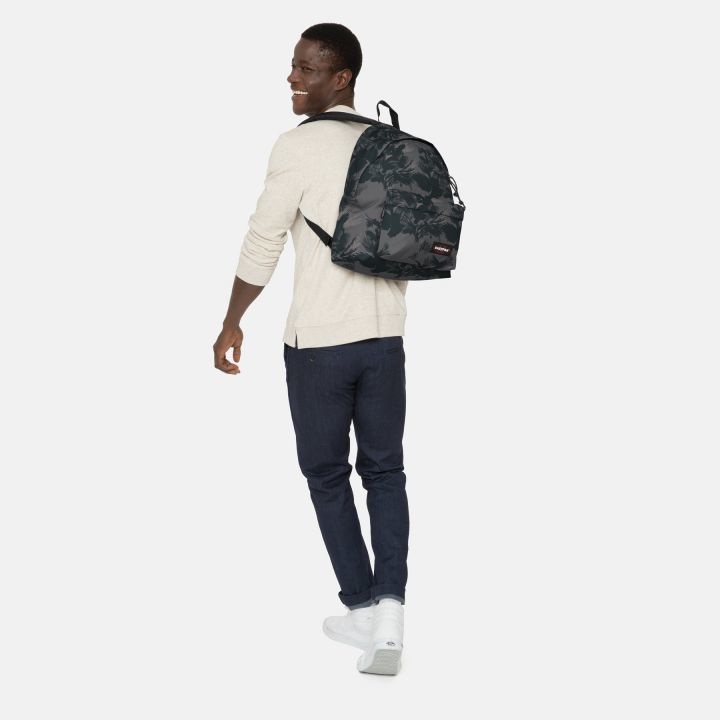 Eastpak dark forest black store