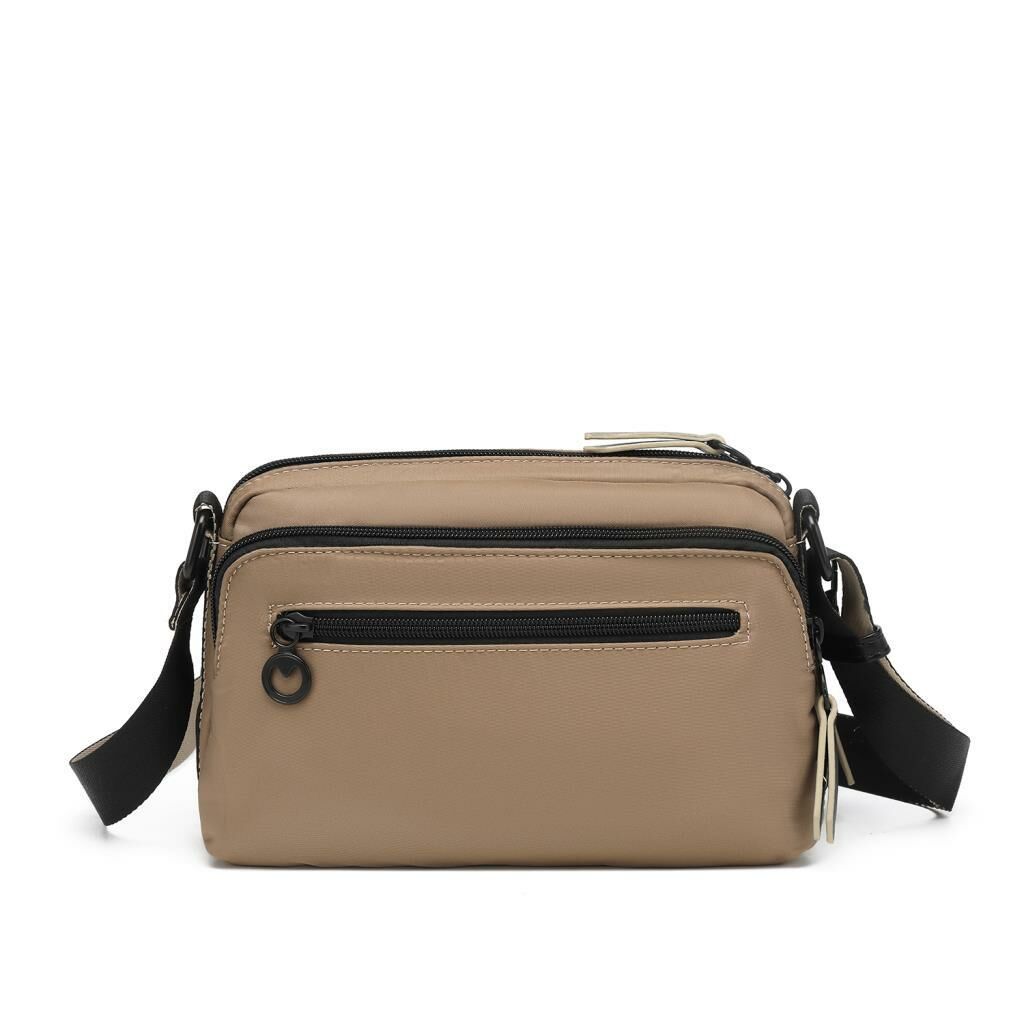 Smart Bags Parlak Kumaş Çapraz Askılı Kadın Postacı Çantası 3249 Taba