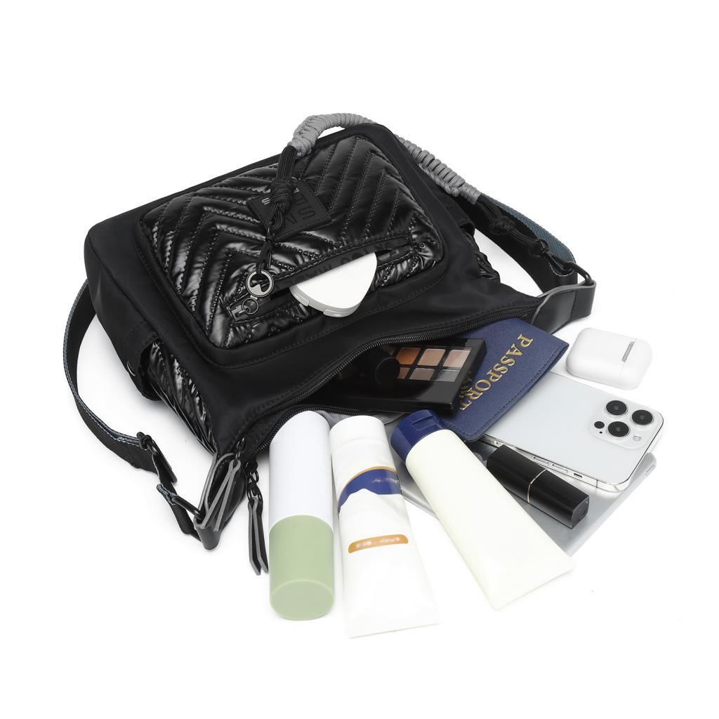 Smart Bags Parlak Kumaş Çapraz Askılı Kadın Postacı Çantası 3251 Siyah/Lila