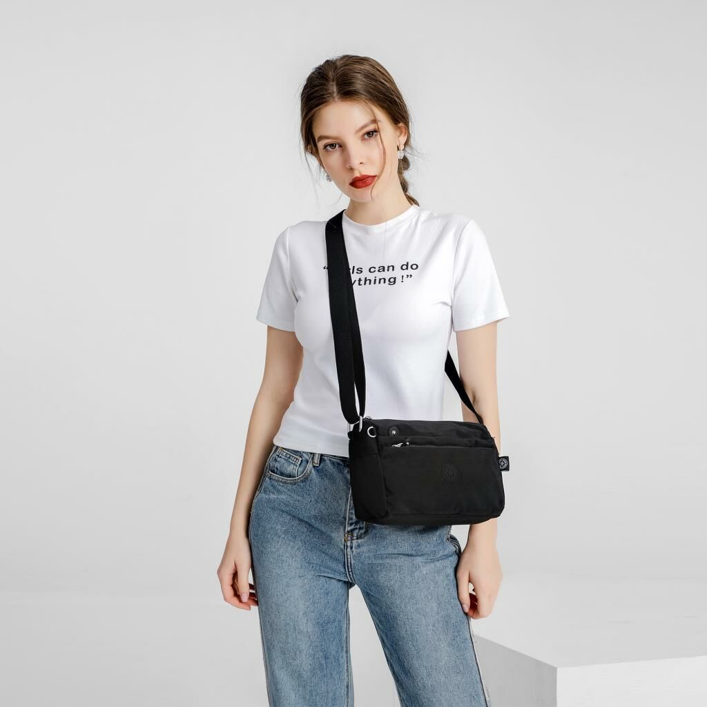 Küçük Boy Postacı Kadın Çantası Smart Bags 1006 Açık Mavi