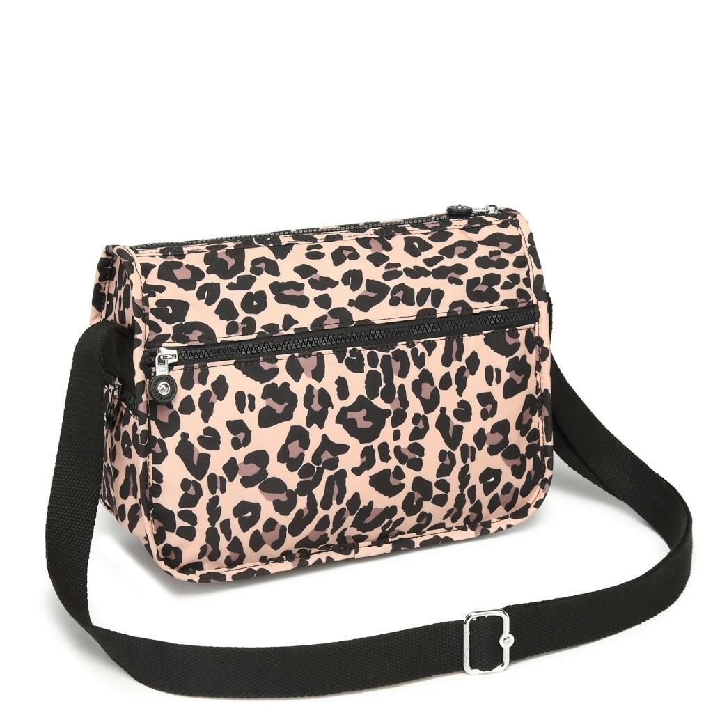 1128 Krinkıl Kumaş Bayan Postacı Omuz Çantası Smart Bags Leopar
