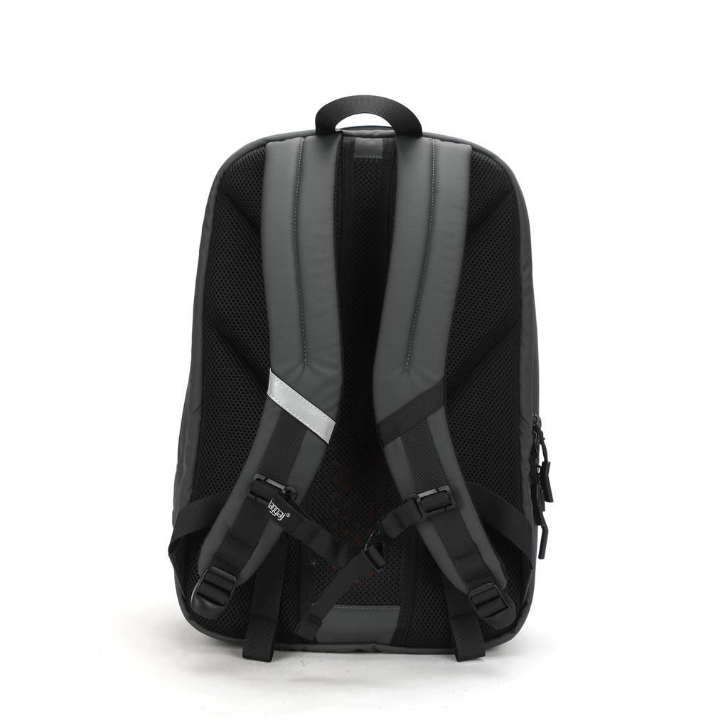 Büyük Boy Seyahat ve Laptop için Sırt Çantası Baggaj S24102 Siyah