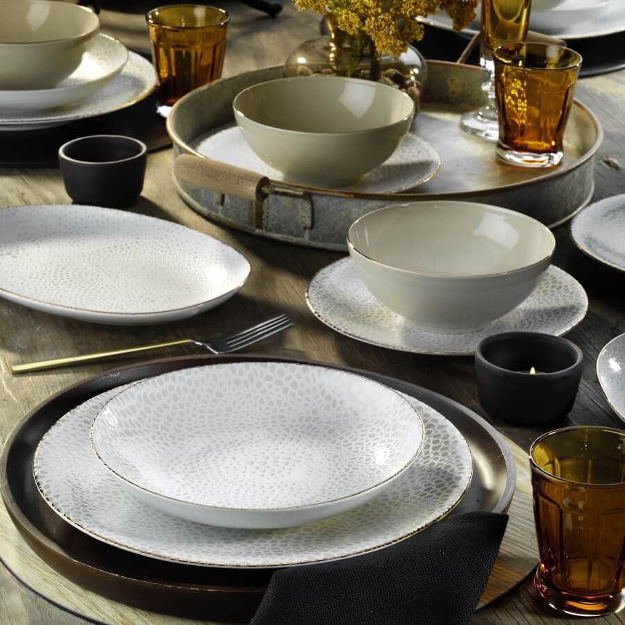 Kütahya Porselen Nanopor 52 Parça 895037 Desenli Yemek Takımı