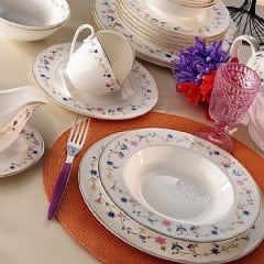 Kütahya Porselen Bone China 84 Parça 25137 Desenli Yemek Takımı