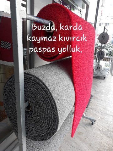 Kıvırcık Paspas Kırmızı 100cm Kesme Metreişi