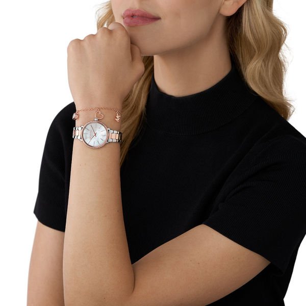 Michael Kors MK1066SET Kadın Kol Saati ve Bileklik Seti
