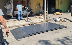 Düz Platform Rampalı Hurdacı Baskülü 150x300 Cm 3 Ton Şarjlı 4 Hücreli