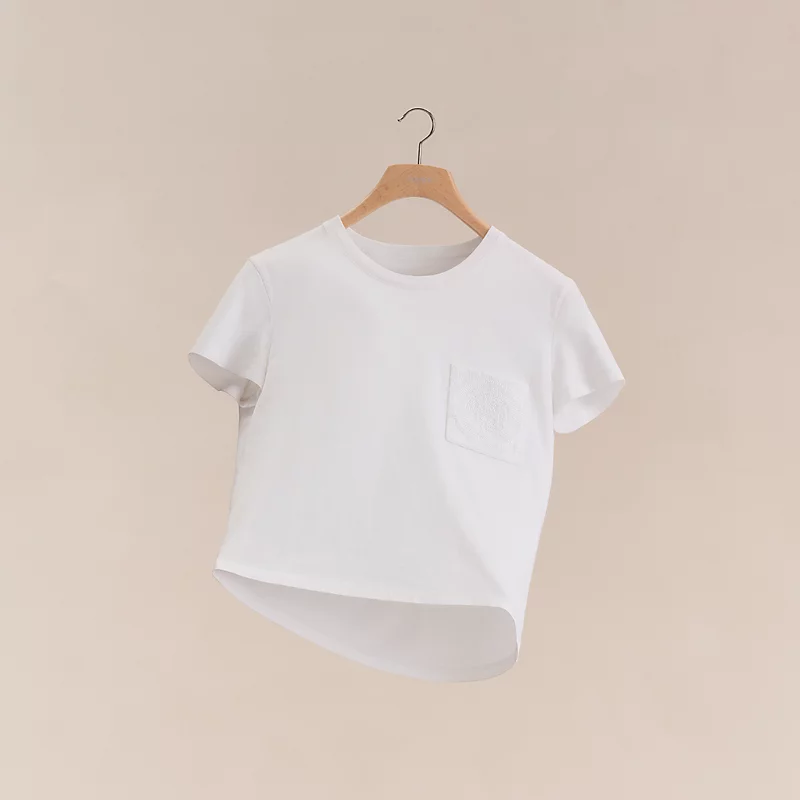 Straight T-shirt with embroidered pocket - Üst Giyim - T-Shirt