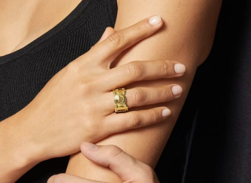 MEDUSA GRECA RING – Ring, Gold