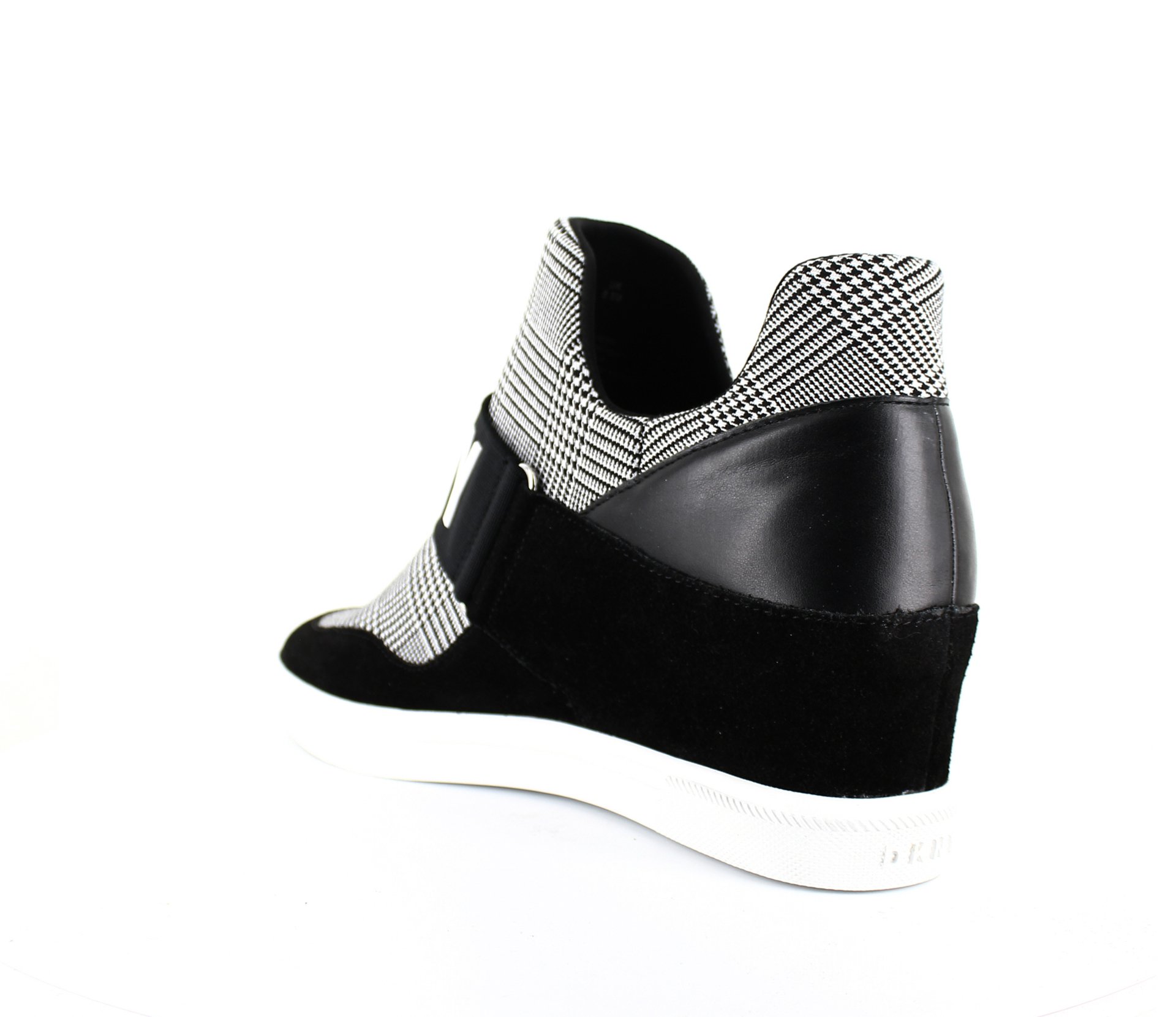Dkny cosmos platform sneakers store