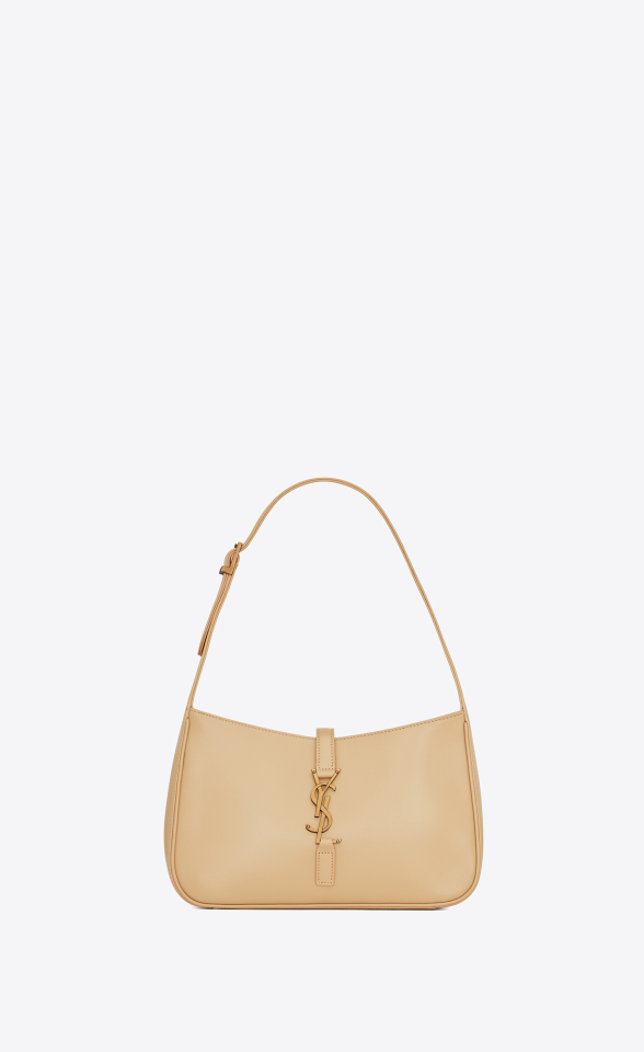 LE 5 À 7 HOBO BAG IN SMOOTH LEATHER - Çanta