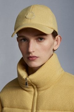 Wool & Cashmere Baseball Cap - Hat, Yellow