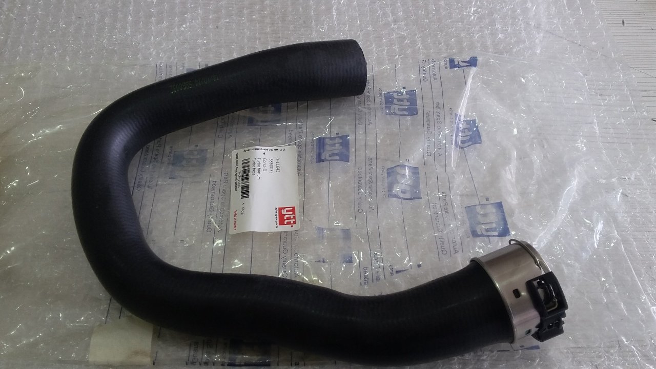 Opel Corsa D Turbo Hortumu Çıkış 1.3 Motor