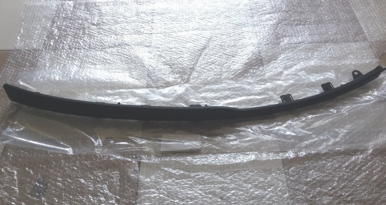 Opel İnsignia Tampon Karlık ( Tampon Lastiği ) Ön Sağ