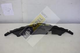 Opel İnsignia Ön Tampon Orta Destek ( Orta Braket ) GM