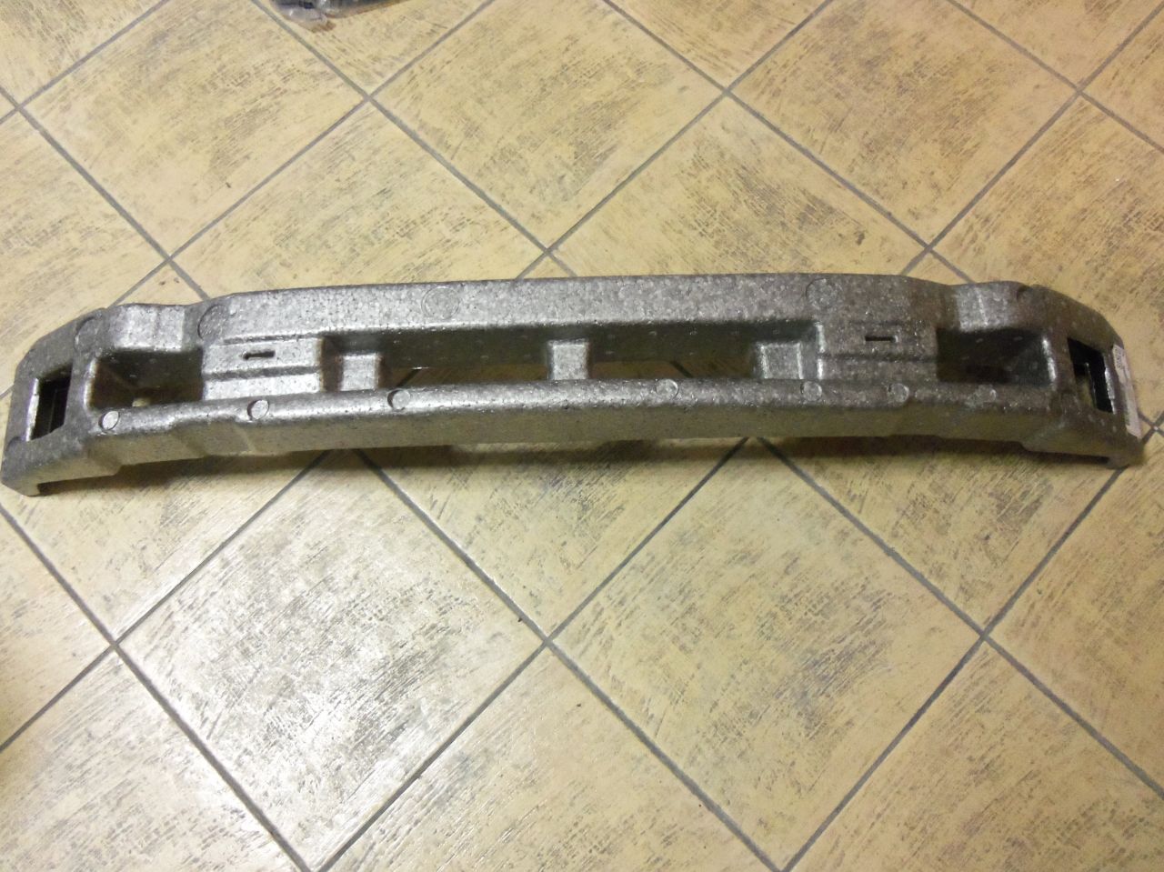 Chevrolet Aveo Tampon Köpüğü Ön GM