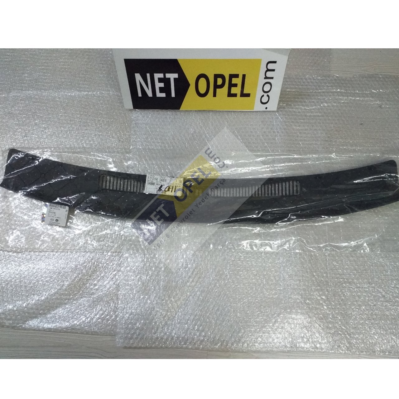 Opel Astra G Ön Cam Izgarası İç Buz Önleyici