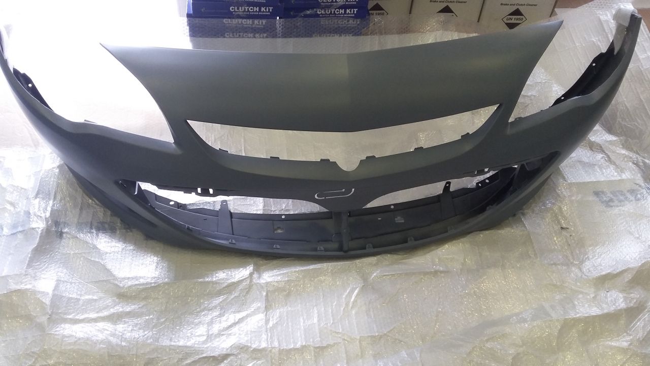 Opel Astra J Tampon Ön ( Sensörsüz ) 2012> İTHAL