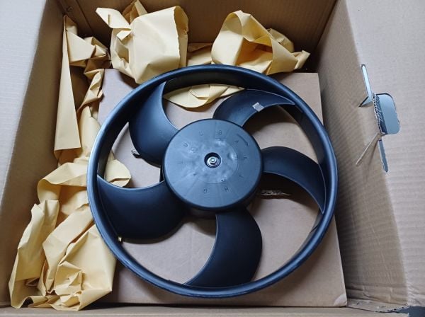 Opel Corsa B Fan Motoru 1.5 -1.7