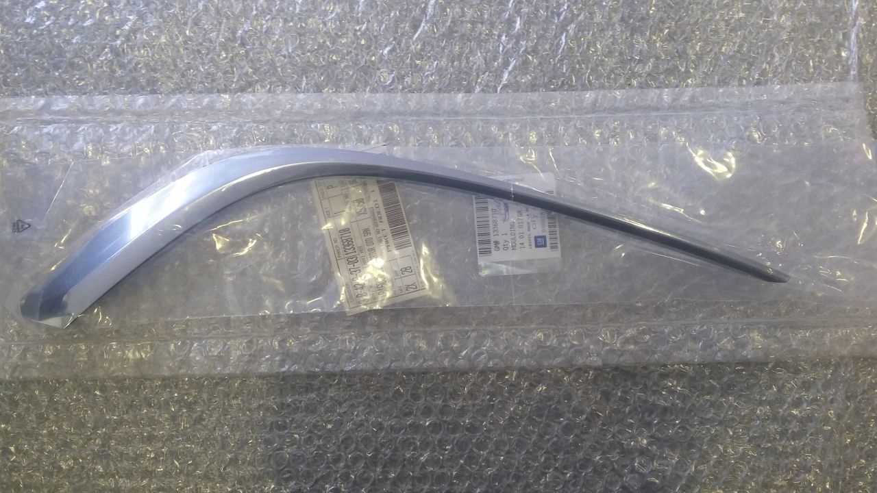 Opel Astra J Sis Far Kapağı Nikelaj Çıta Sağ