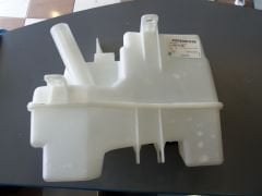 Chevrolet Captiva Silecek Su Deposu ( Far Yıkamasız ) GM