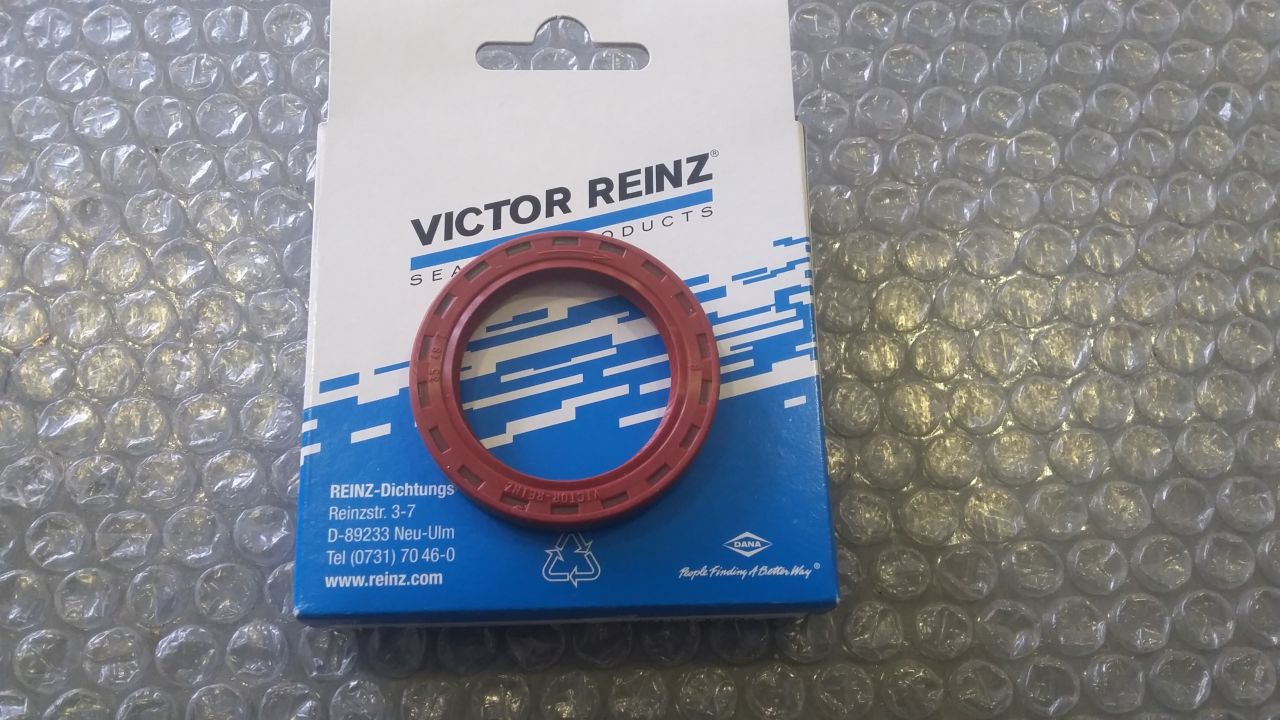 Opel Corsa B Eksantrik Keçesi Vıctor Reınz Marka