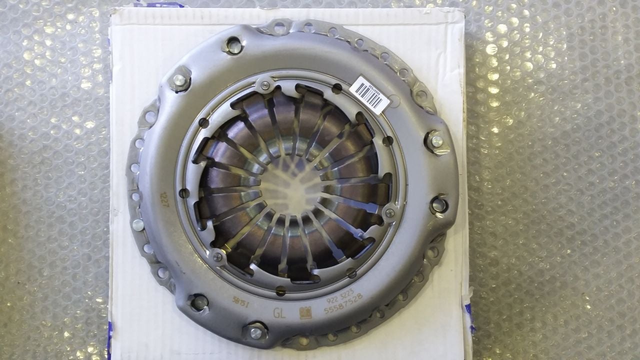 Opel Meriva B Debriyaj Baskısı A14NET Motor GM