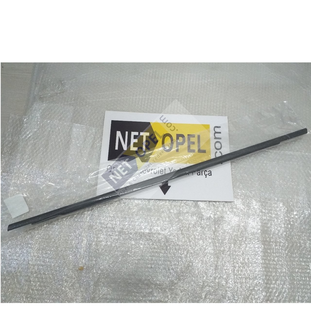Opel Corsa D Cam Fitili ( Çıtası ) Dış Ön Sağ GM