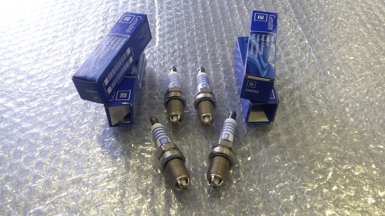 Opel Vectra C Buji Takımı 4 Tırnak 3.2 Motor Orjinal..