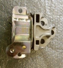 Opel Corsa D Motor Kulağı ( Takozu ) Sol