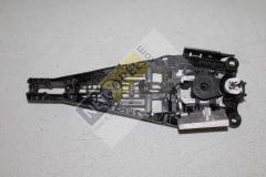 Opel İnsignia Dış Kapı Kolu Braketi Yuvası Ön Sol GM