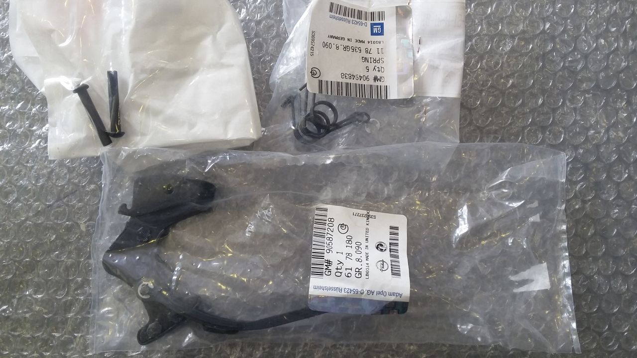 Opel Astra G Kaput Kilidi ( Takım ) GM