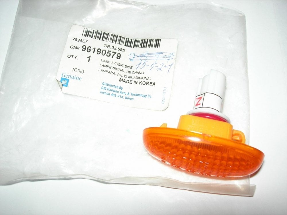 Chevrolet Aveo Çamurluk Sinyal Lambası 2007-2011 GM