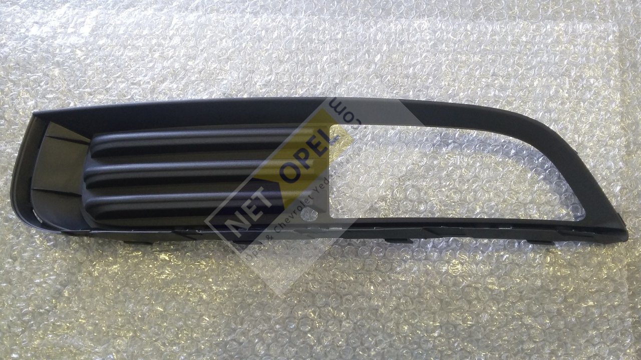 Opel İnsignia Sis Far Kapağı ( Çerçevesi - Izgarası ) Sol 2009-2013 GM