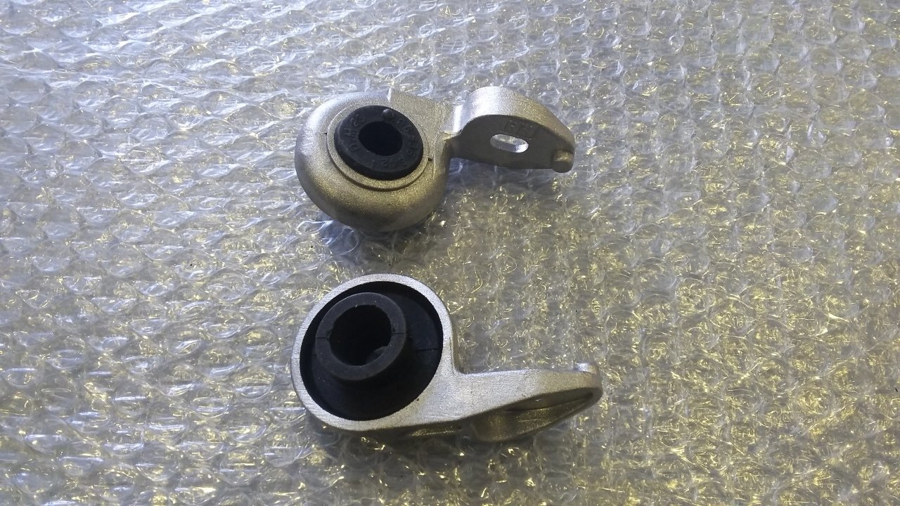 Chevrolet Kalos ( Aveo ) Radyatör Ayağı Braketi Üst Sağ GM