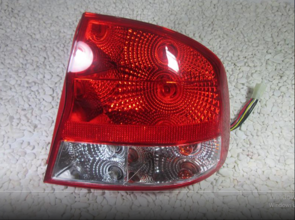Chevrolet Kalos ( Aveo ) Stop Lambası Sedan Sağ
