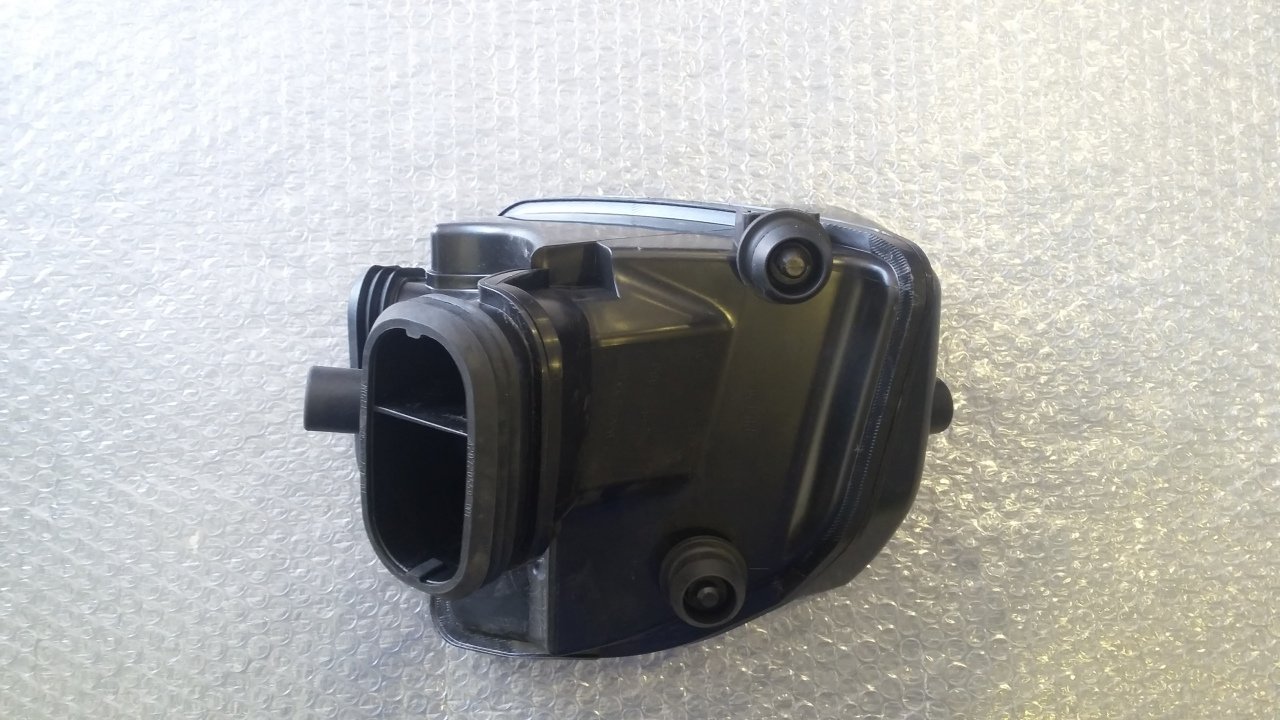 Opel Zafira C Hava Dinlenme Tankı Toz Kutusu ( Resanatör )