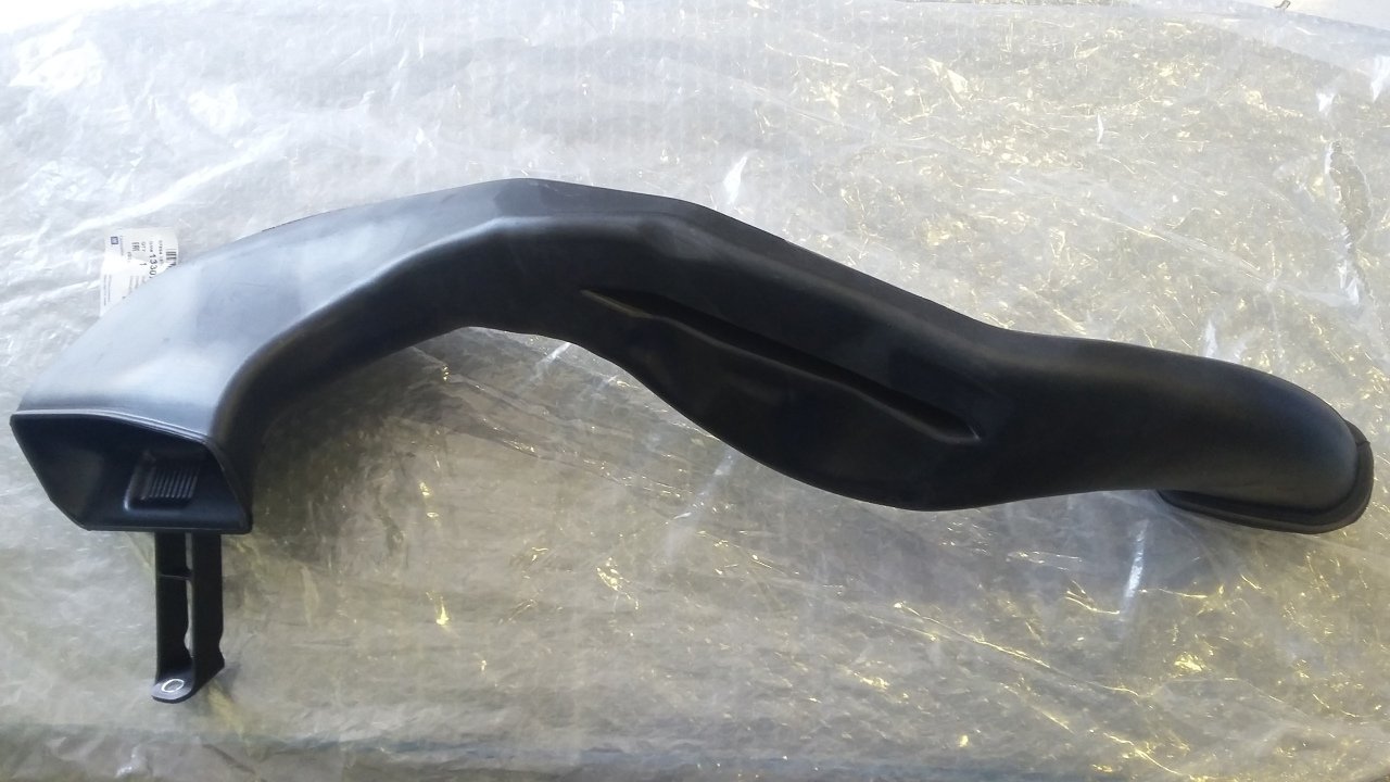 Opel Zafira C Hava Filtre Borusu 2012 > GM
