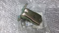 Chevrolet Captiva Kapı Menteşesi Ön Alt - Üst 2007-2015 GM