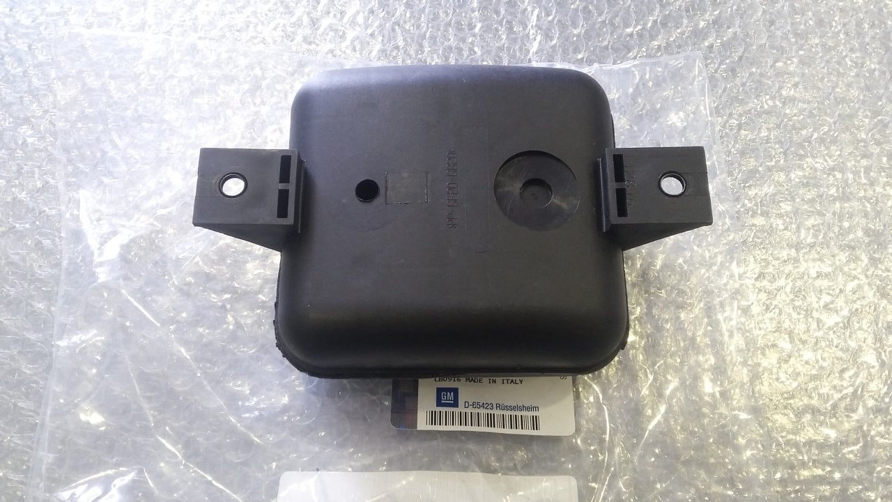 Opel Corsa D Turbo Vakum Pompası Kabı 1.3 Motorlar GM
