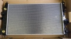Chevrolet Cruze Radyatör  1.6 Motor Otomatik 2011-2013