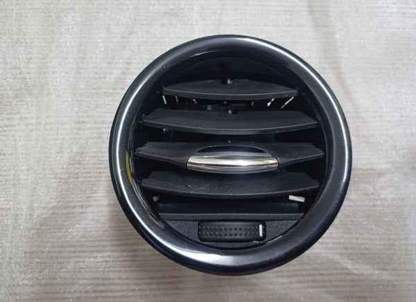 Opel Corsa D Kalorifer Izgarası Muzul