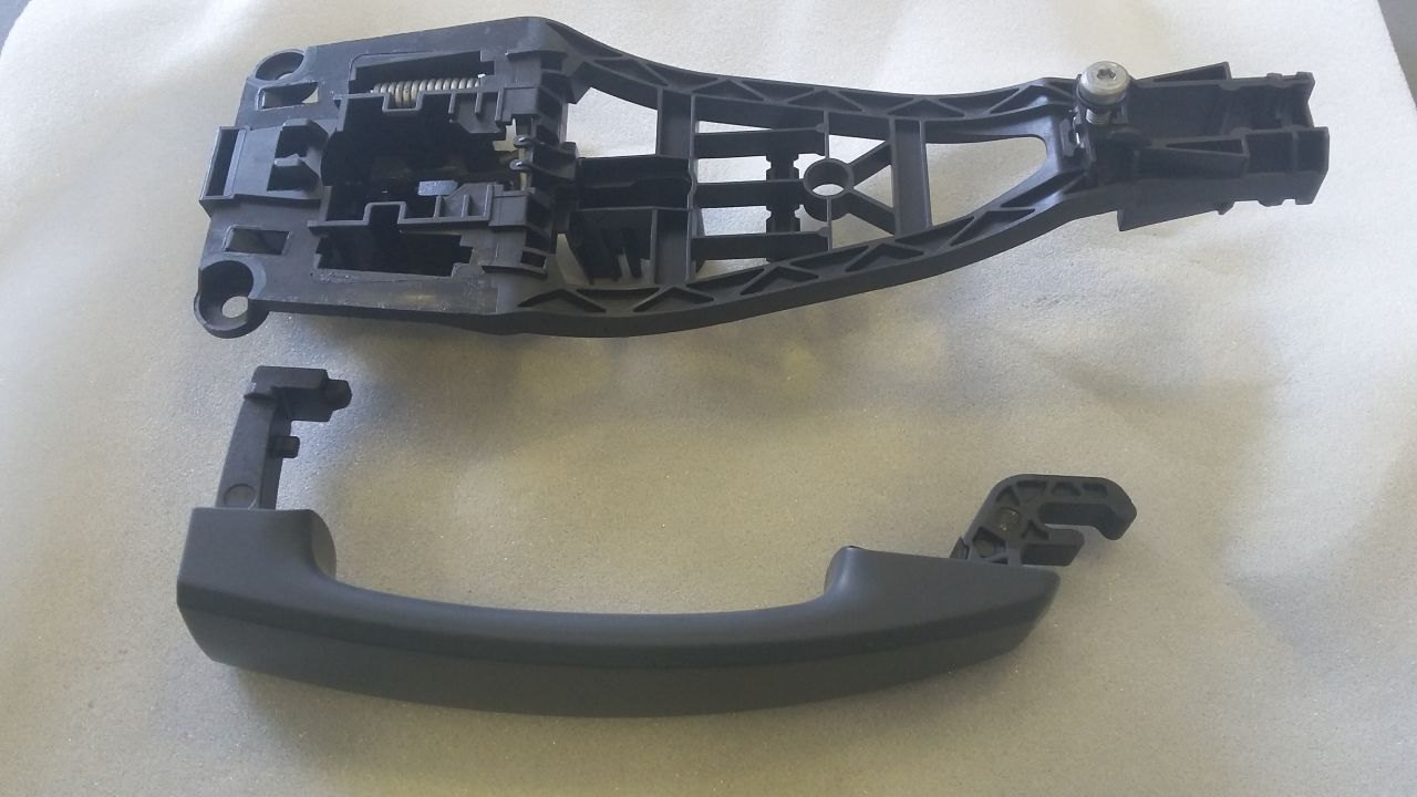 Opel Astra H Kapı Kolu Braketi Ön Sağ GM