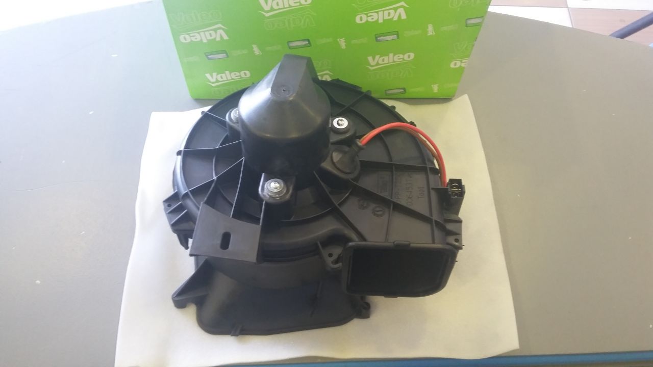 Opel Corsa C Kalorifer Motoru Valeo Marka