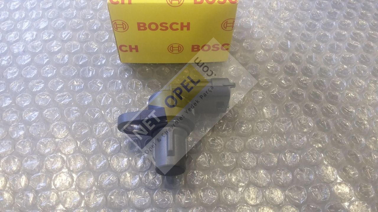 Opel Corsa D Eksantrik Devir  ( Kam Mili Hız ) Sensörü  Z10XEP- Z12XEP- Z14XEP Motorlar BOSCH Marka