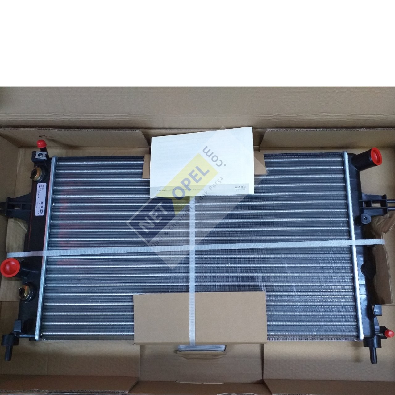 Opel Astra G Radyatör ( Su Radyatörü ) Otomatik 1.4-1.6-2.0 Orjinal..