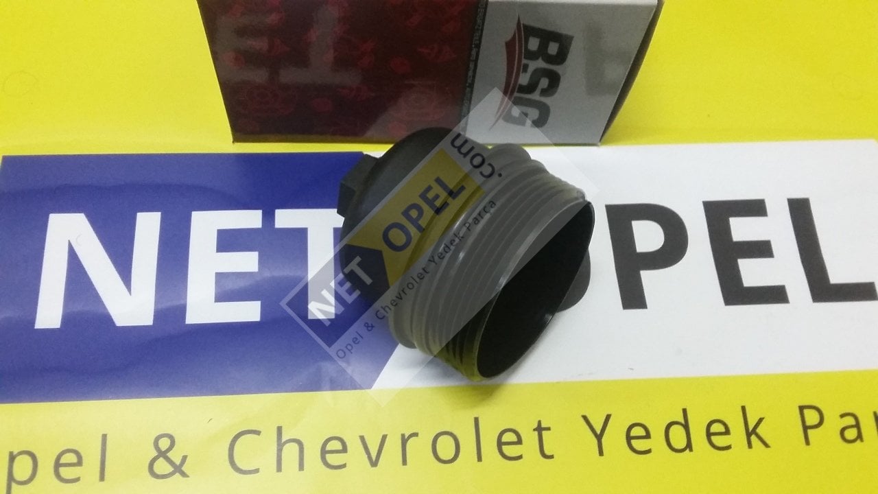 Opel Corsa D Yağ Filtre Kapağı ( Kutusu ) 1.3 Motor BSG