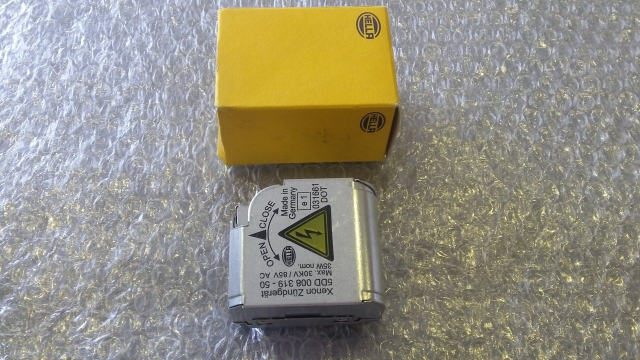 Opel Vectra C Far Xenon Beyni ( Kontrol Ünitesi ) HELLA Marka