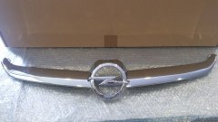 Opel Astra J Panjur Nikelajı ( Amblem İle ) 2012-