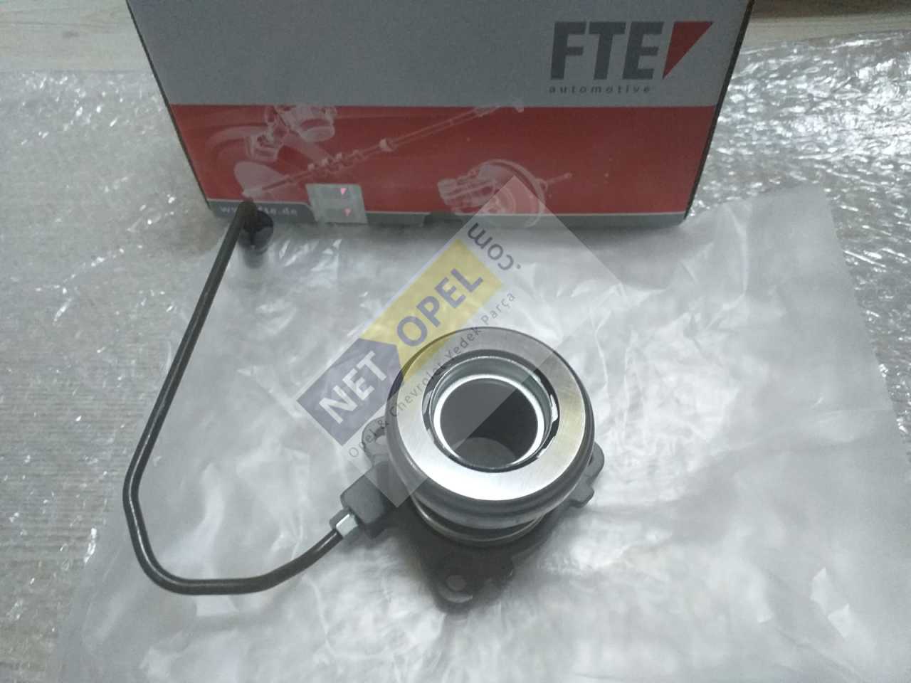 Opel Astra J Debriyaj Bilyası ( Alt Merkez ) 1.4 Motor Orjinal..